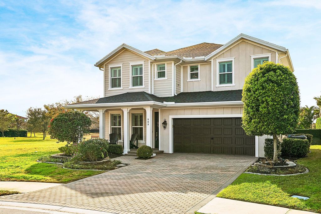 Photo of 909 Deer Haven Drive, Loxahatchee, FL 33470 (MLS # R11161699)