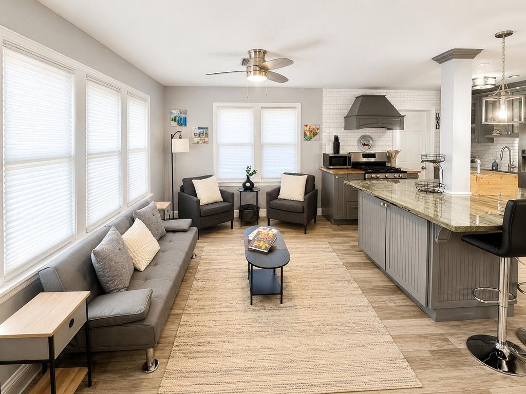 Photo of 322 S L Street, Lake Worth Beach, FL 33460 (MLS # B26039117)