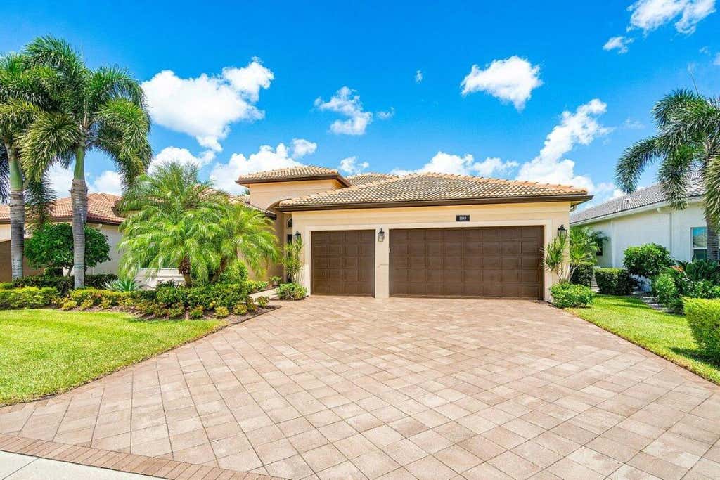 Photo of 8849 Golden Mountain Circle, Boynton Beach, FL 33473 (MLS # R11012999)