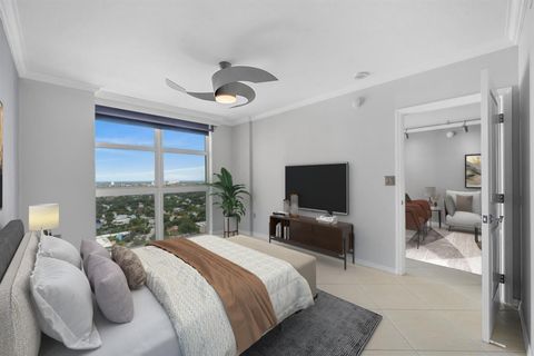 Condominium in Fort Lauderdale FL 347 New River Dr E Dr 14.jpg