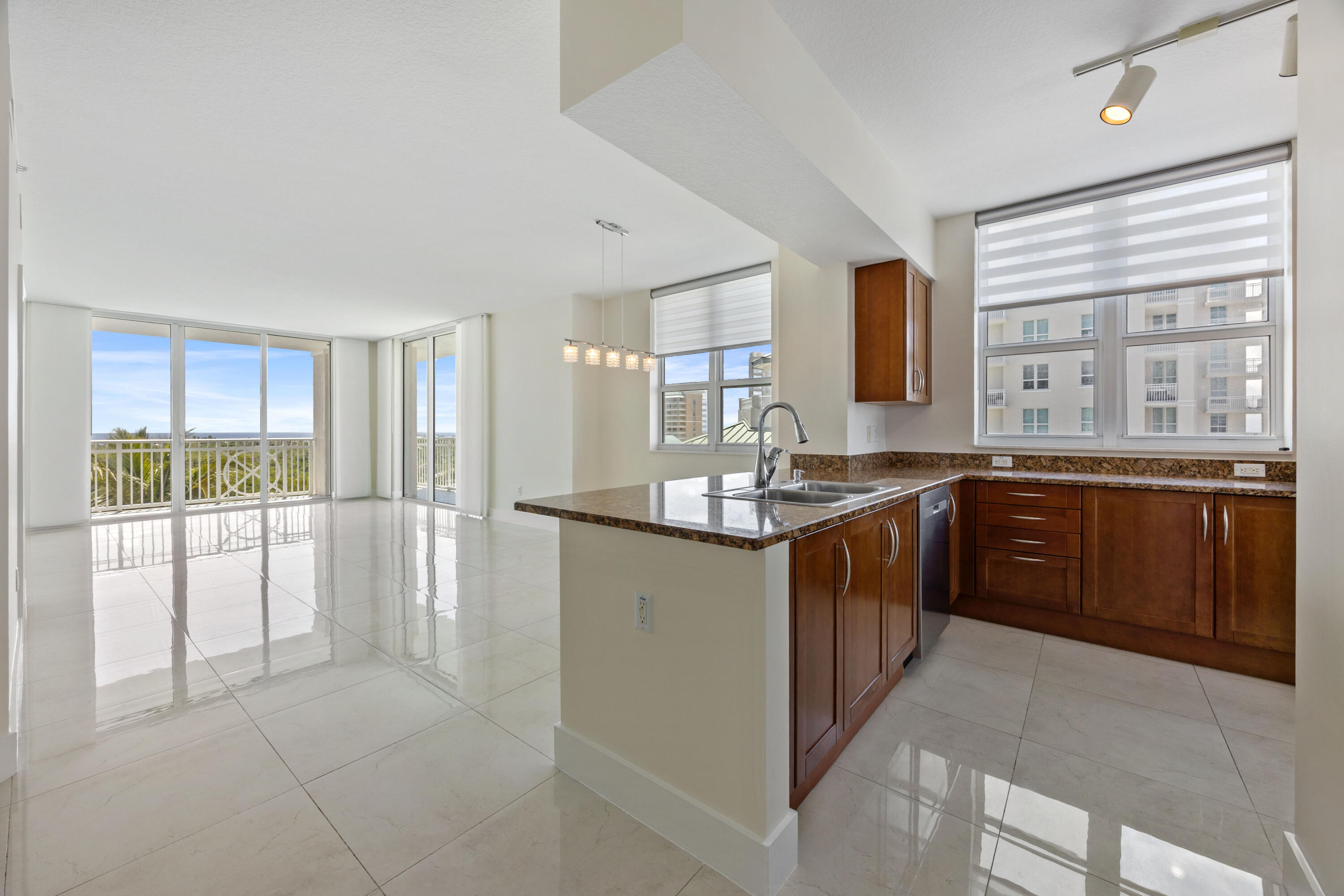 CASA COSTA CONDO - Residential