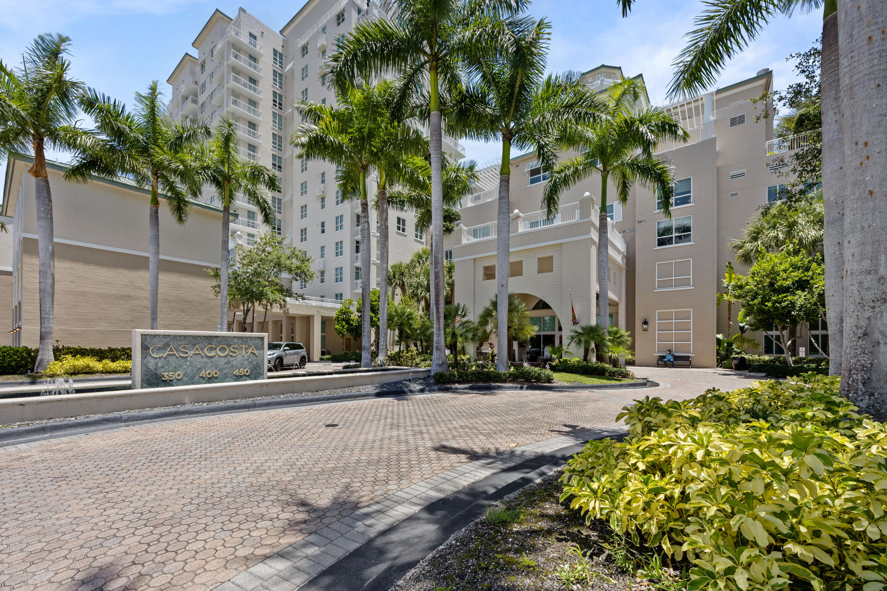 CASA COSTA CONDO - Residential
