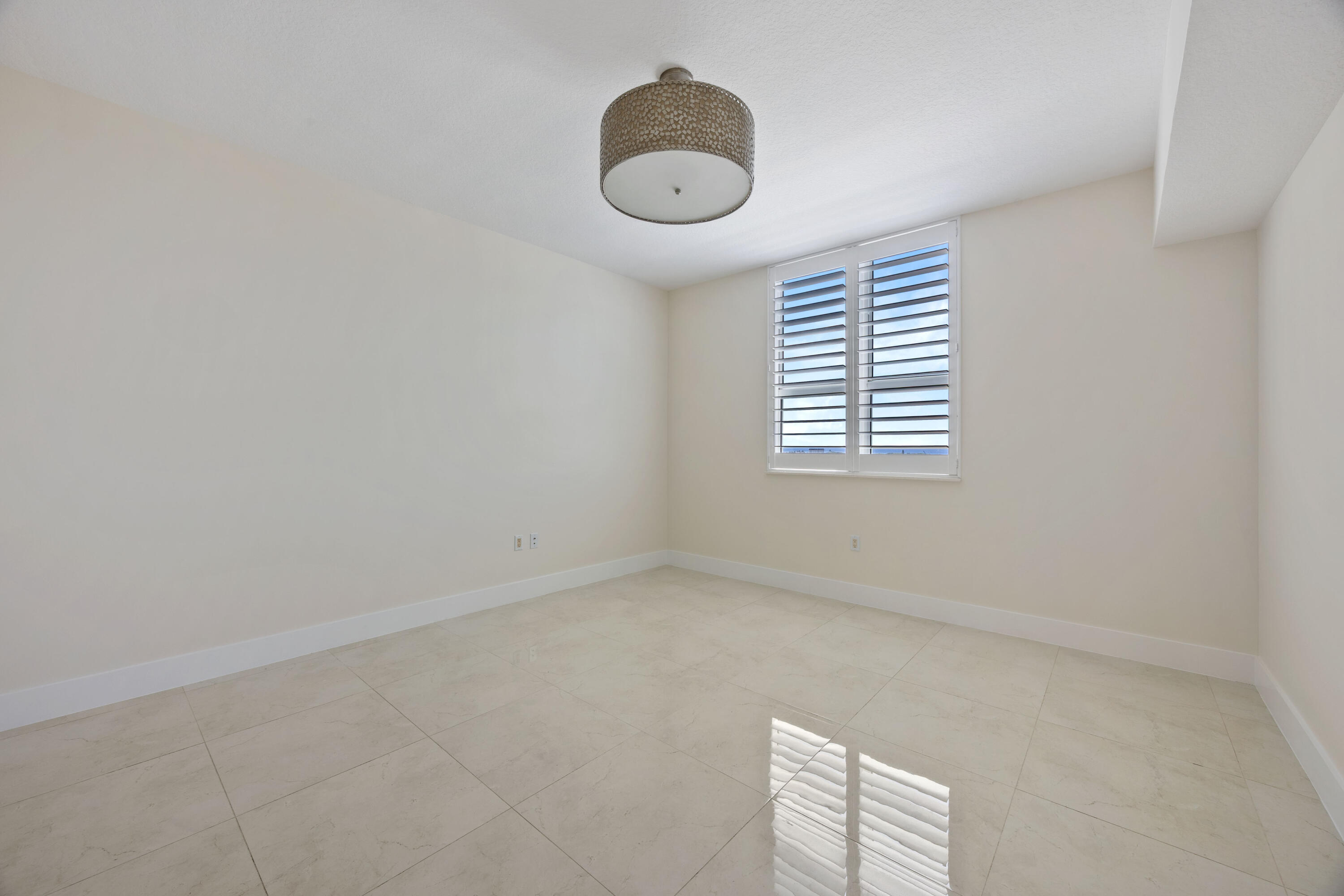 CASA COSTA CONDO - Residential