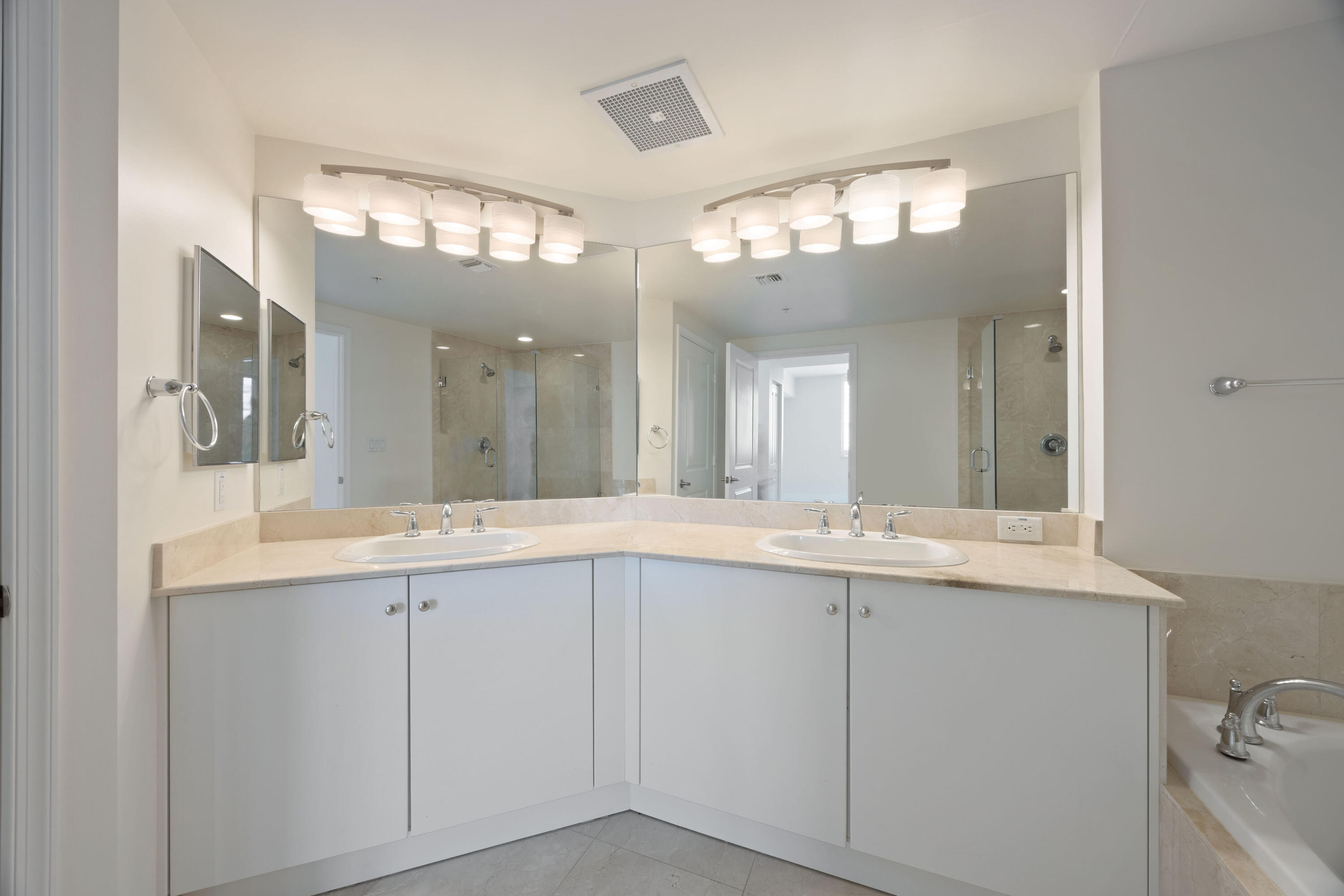 CASA COSTA CONDO - Residential