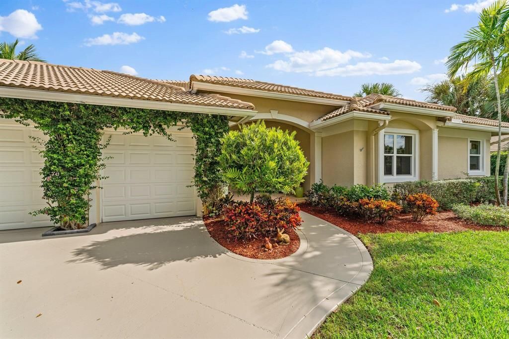 Photo of 248 River Drive, Tequesta, FL 33469 (MLS # R10848742)