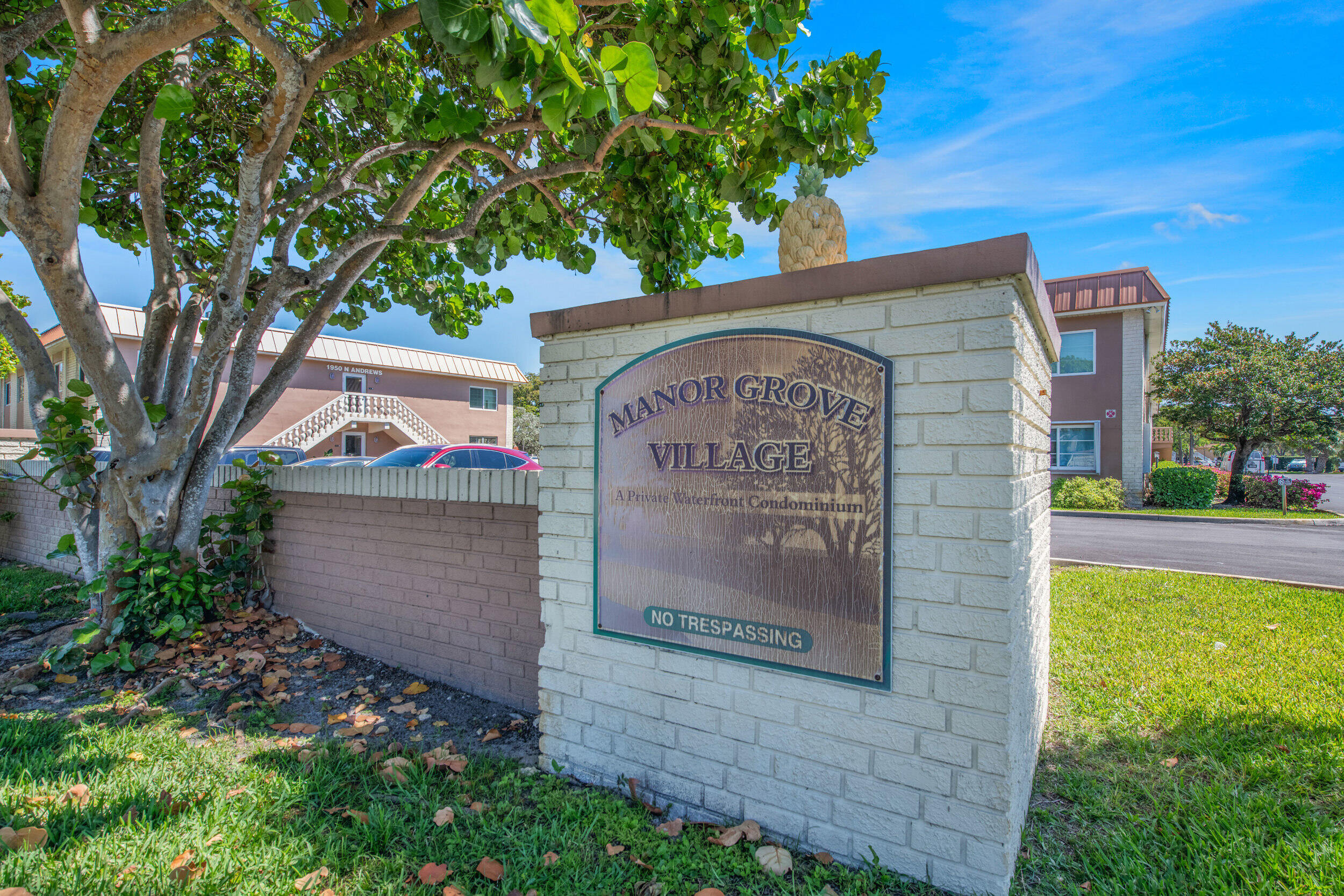 MANOR GROVE VILLAGE TWO CONDO - Residential