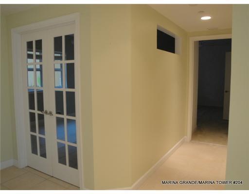 MARINA GRANDE RIVIERA BEACH CONDO - Residential Lease