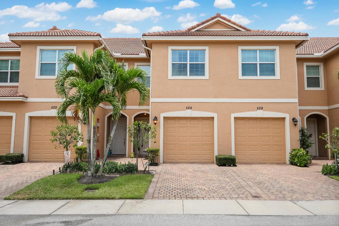 RIVER GLEN - Residential