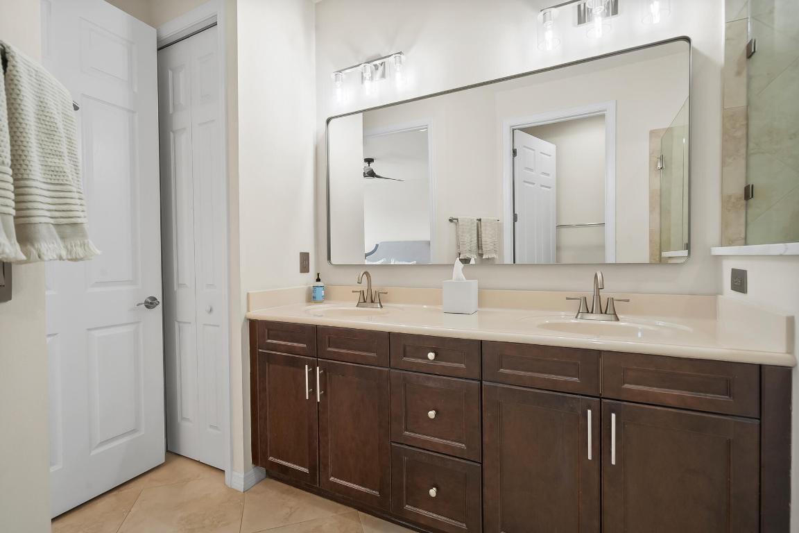 RIVER GLEN - Residential