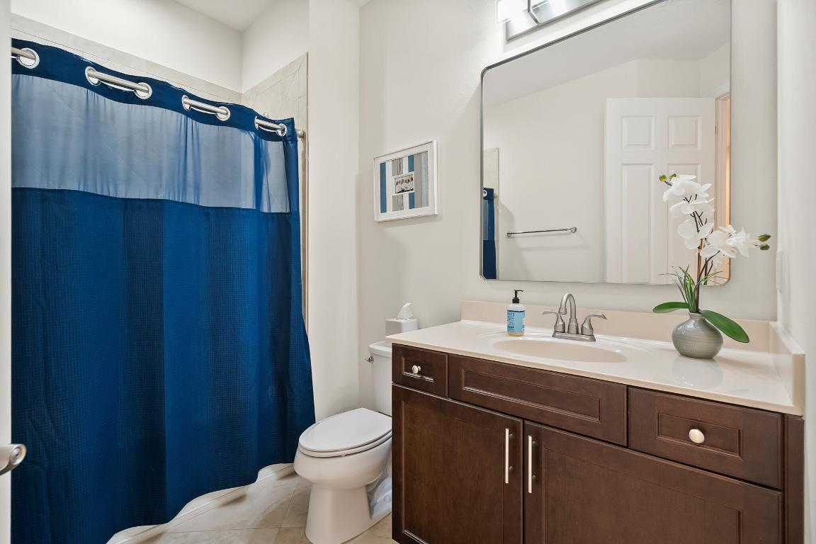 RIVER GLEN - Residential