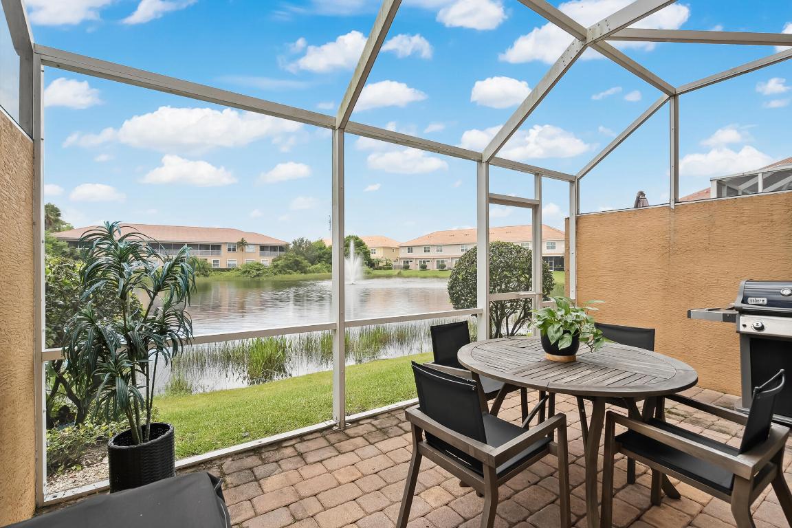 RIVER GLEN - Residential