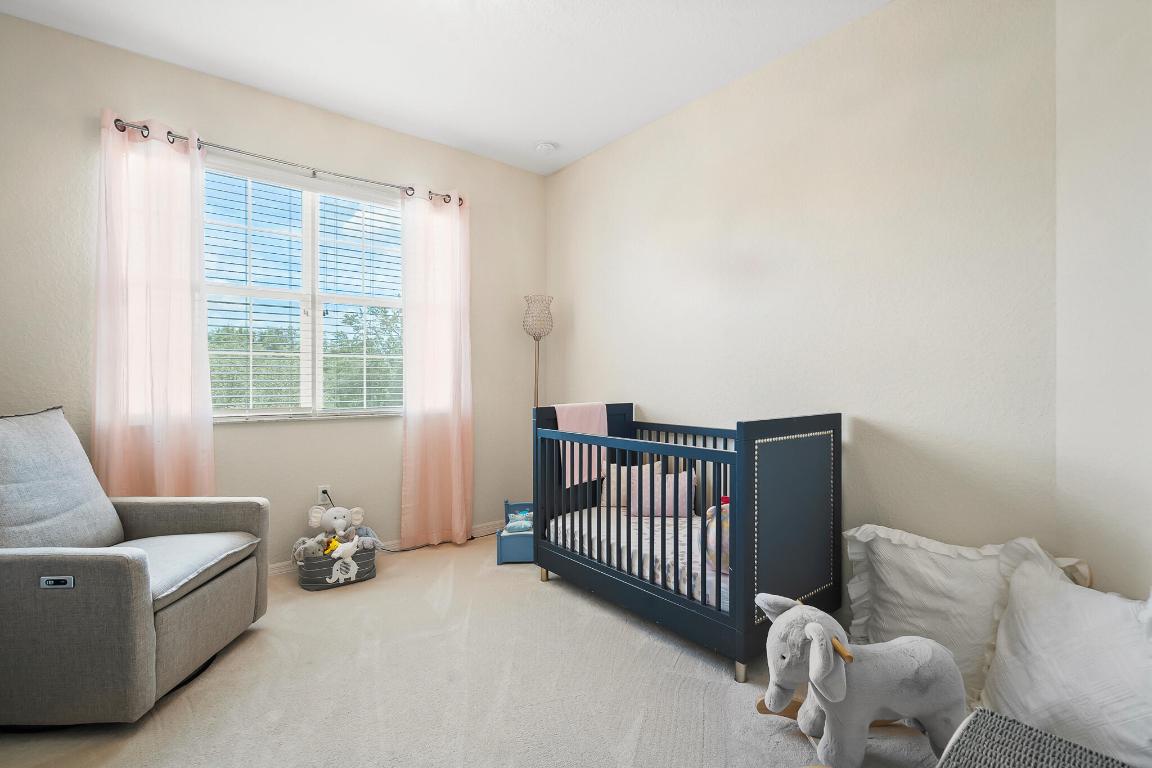 RIVER GLEN - Residential