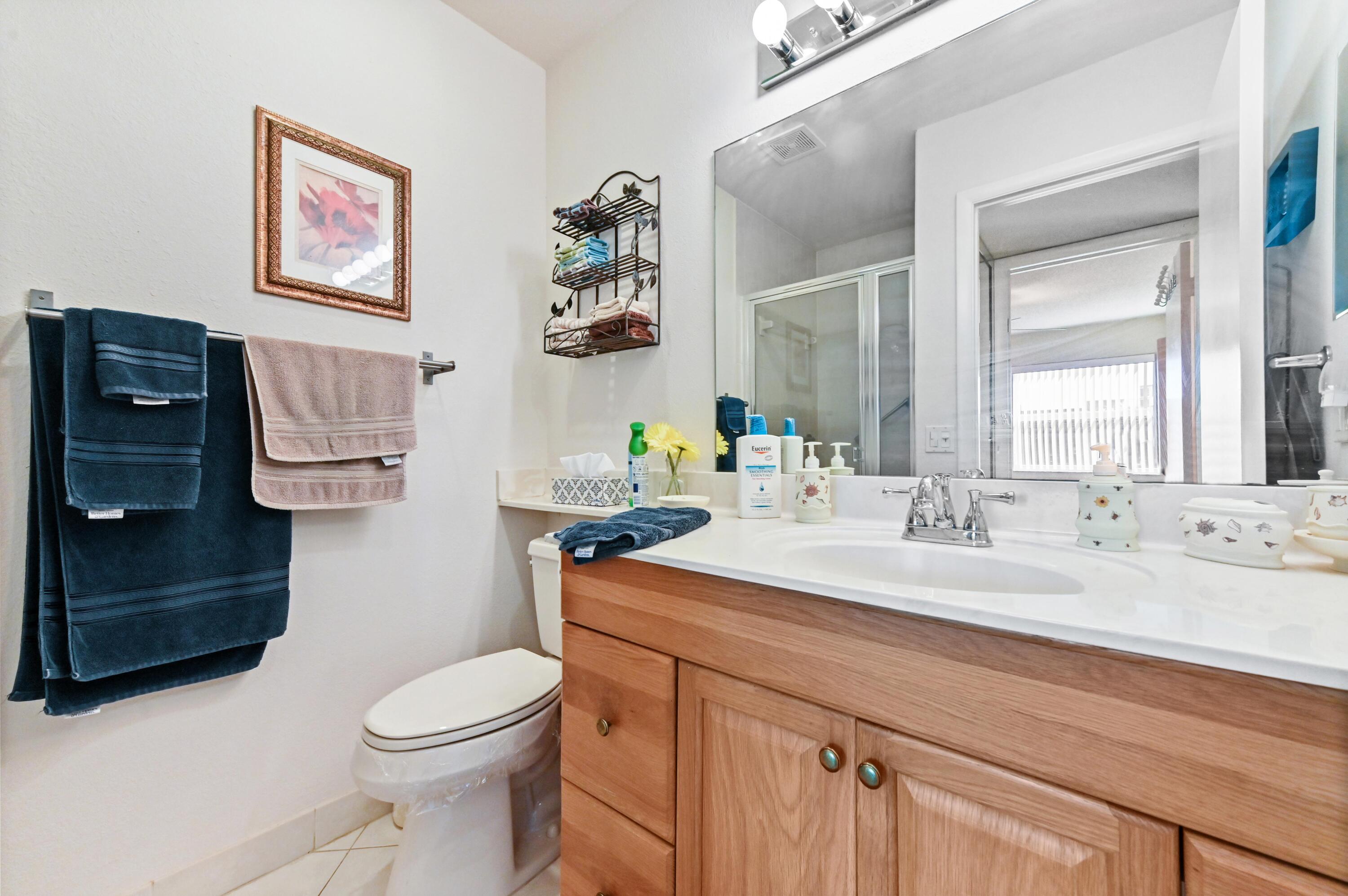 KINGS POINT BURGUNDY CONDOS - Residential