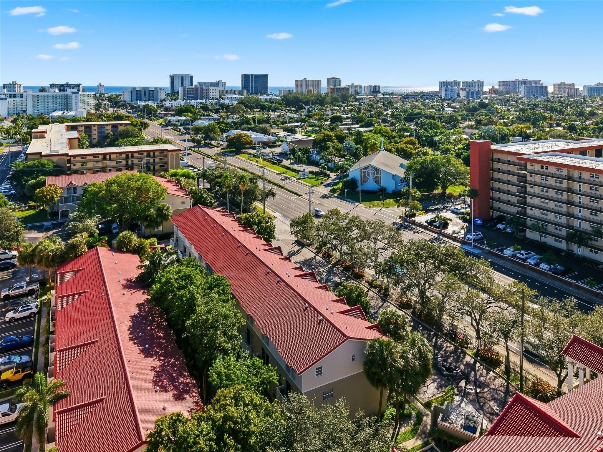 2381 NE 14th Street Causeway 206
