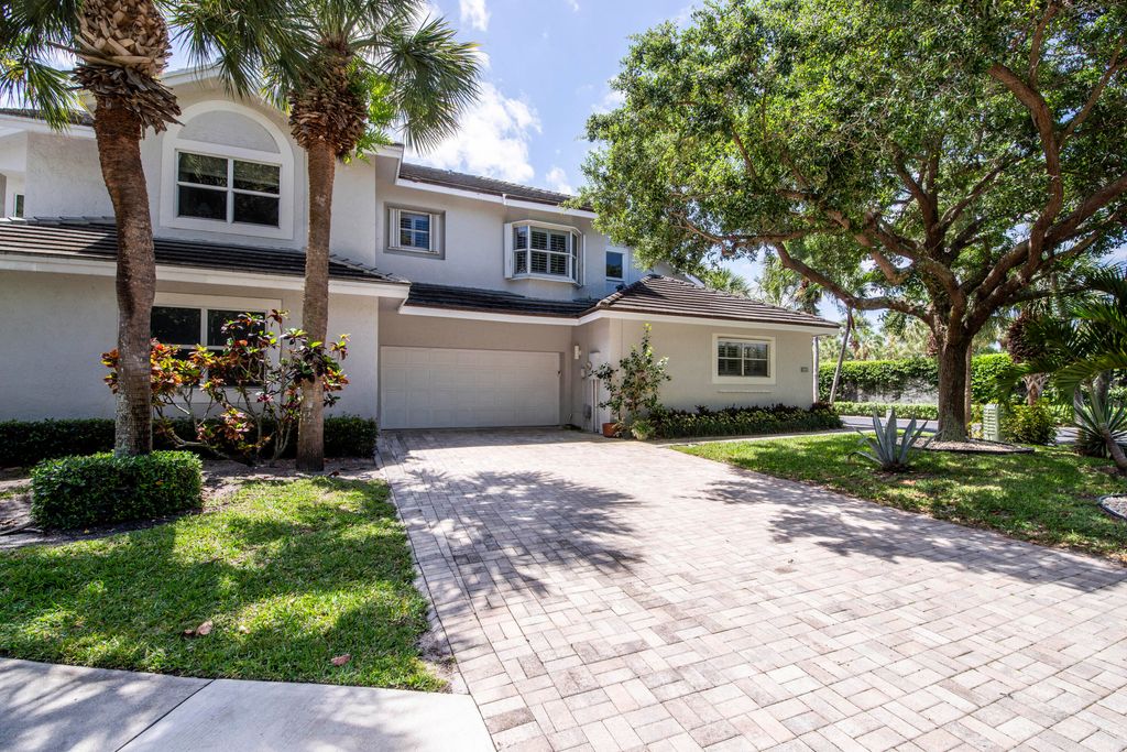Photo of 3004 Mainsail Circle, Jupiter, FL 33477 (MLS # B26019327)