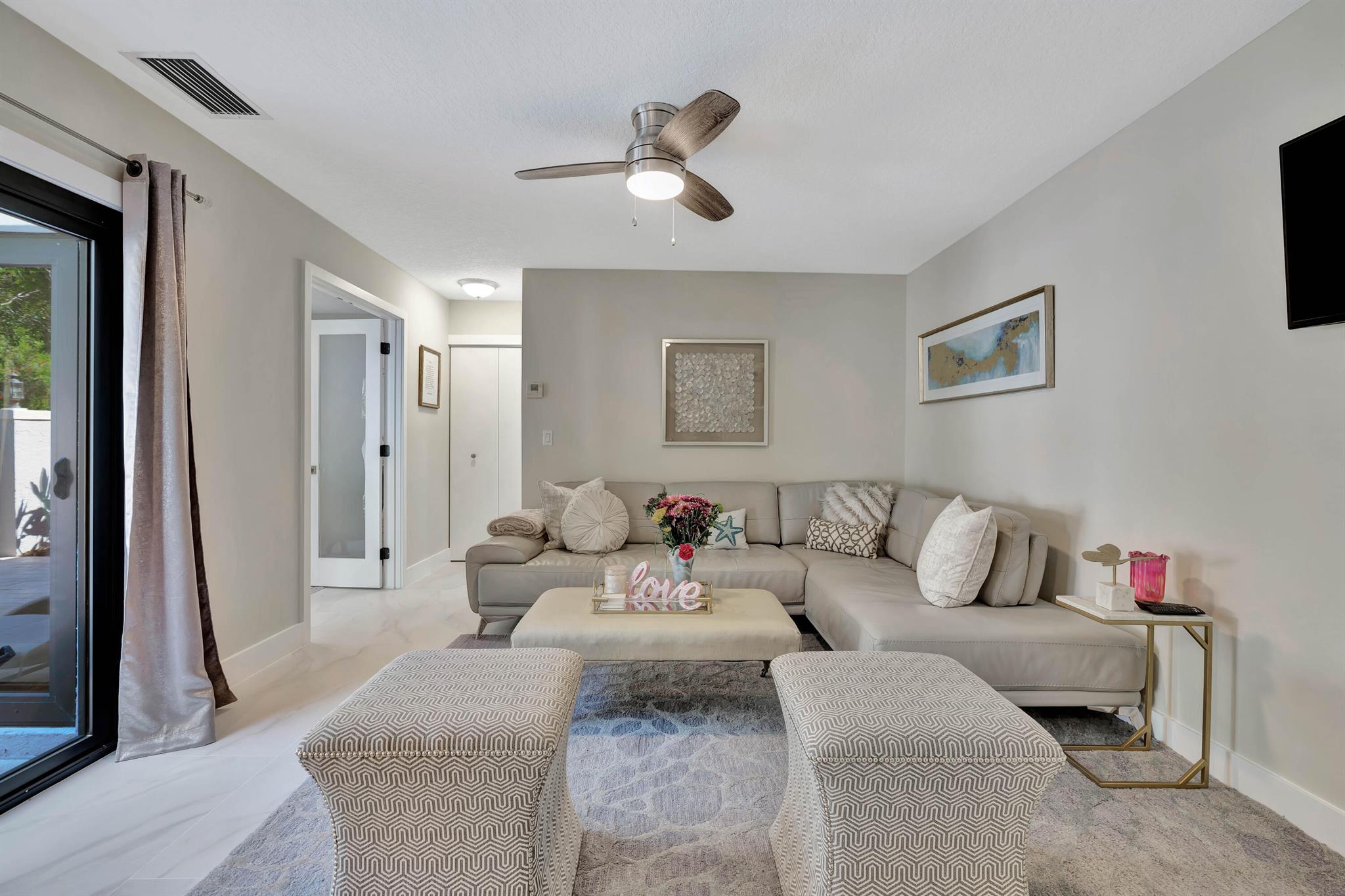 356 Prestwick Circle 3