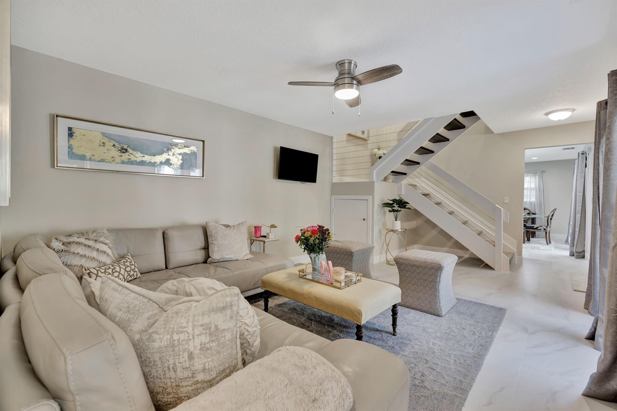 356 Prestwick Circle 3