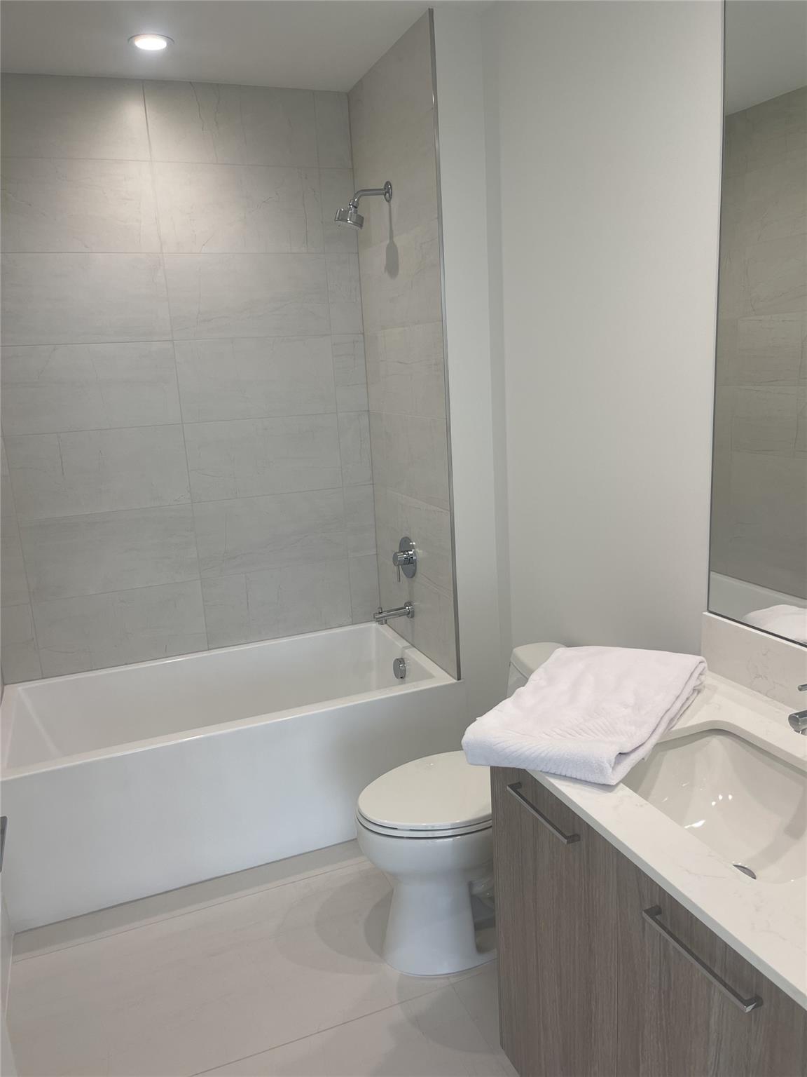 SELENE - Residential Lease