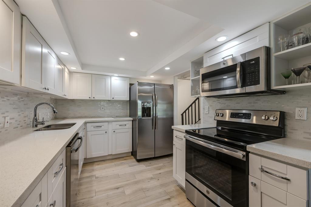 BOCA PINAR CONDO - Residential