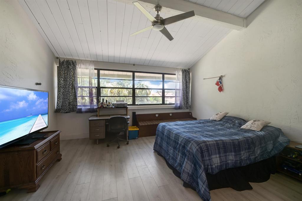 BOCA PINAR CONDO - Residential