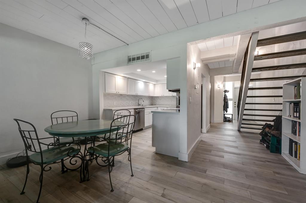 BOCA PINAR CONDO - Residential