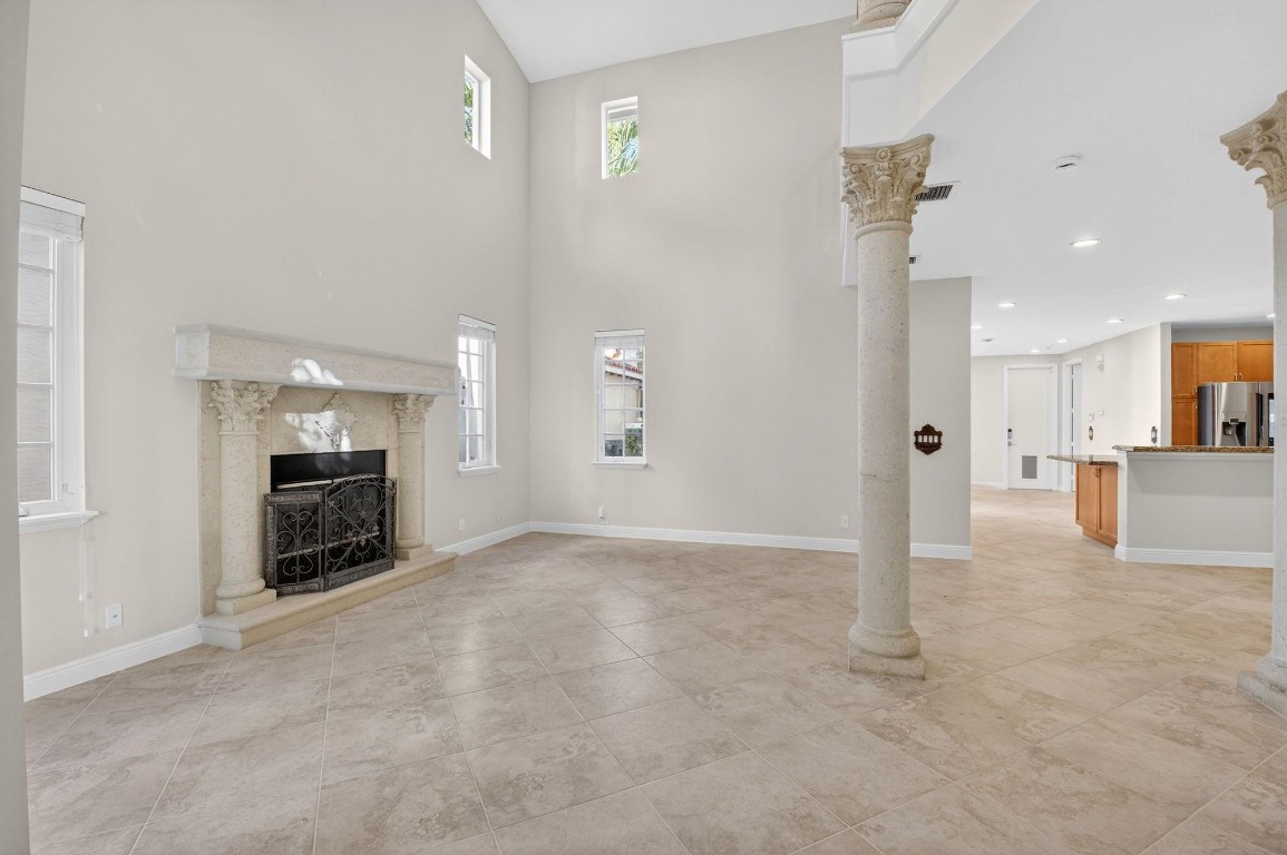 Old Palm Grove - Residential