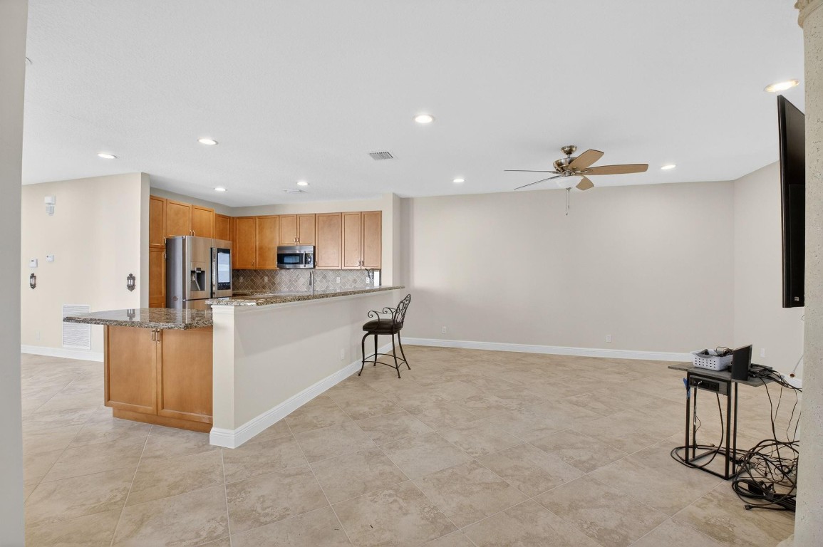 Old Palm Grove - Residential