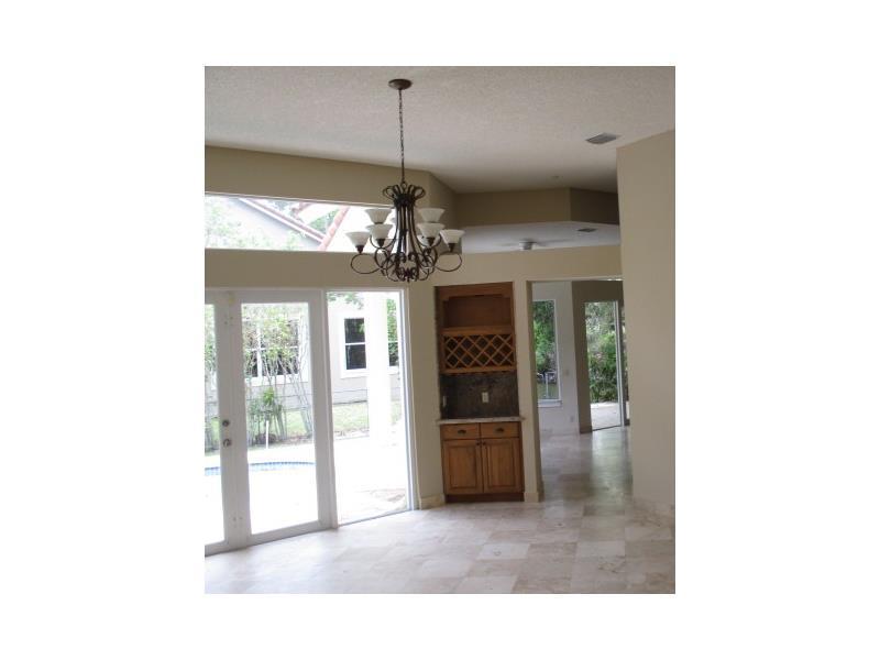 FAIRWAYS AT EAGLE TRACE - Residential