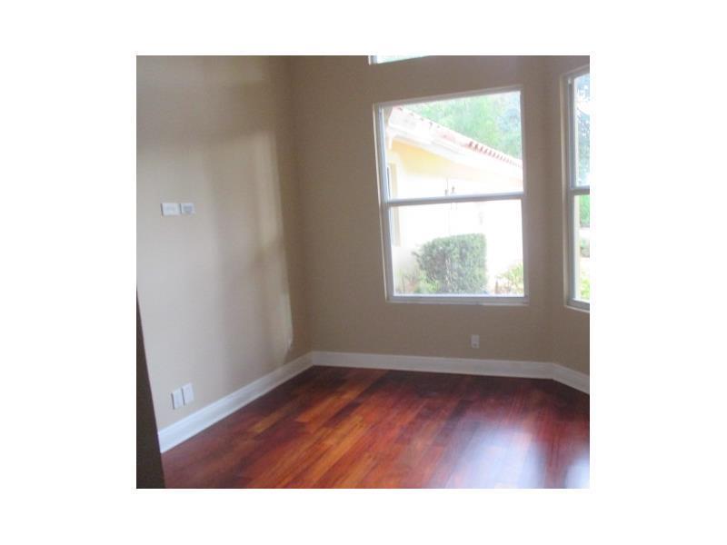 FAIRWAYS AT EAGLE TRACE - Residential