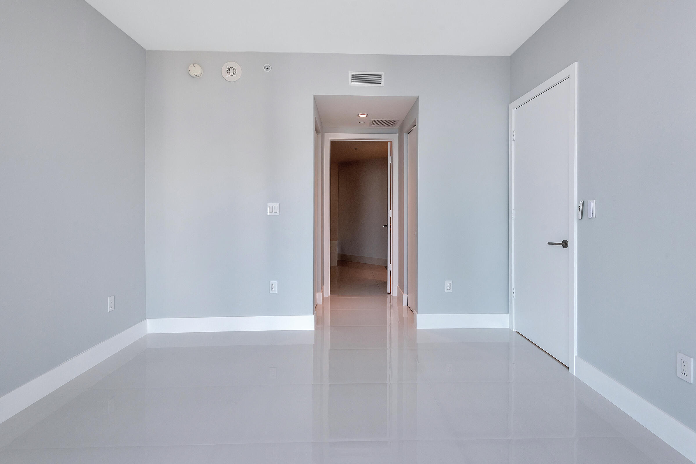 1300 S MIAMI AVENUE CONDO - Residential Lease