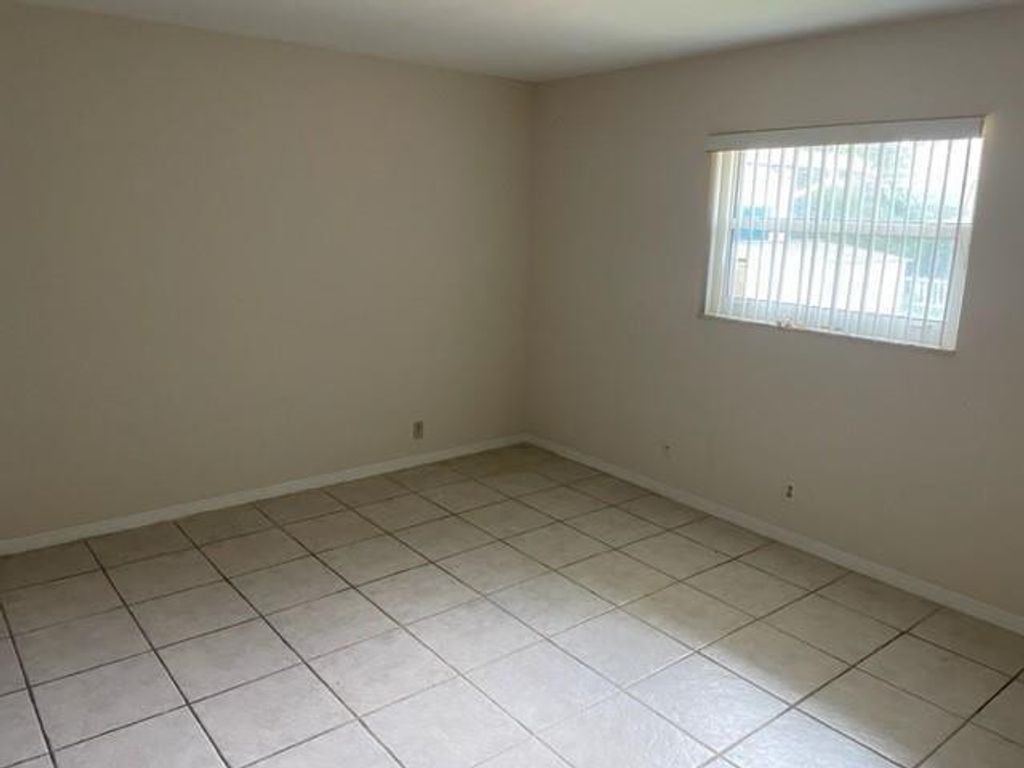 Photo of 1901 Pierce Street #3, Hollywood, FL 33020 (MLS # F10543632)