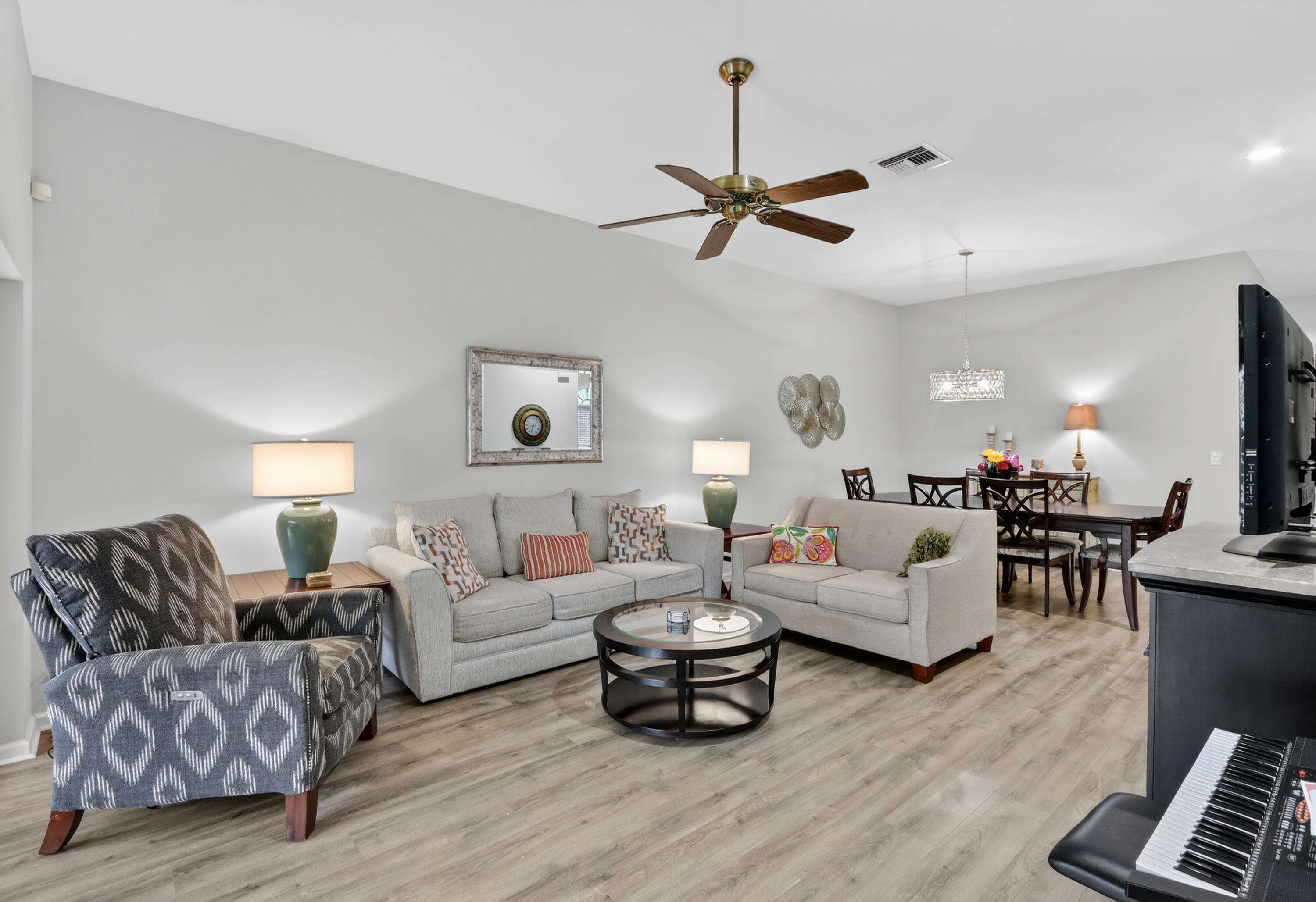 MIZNER POINTE OF BOCA VIA ANCHO - Residential