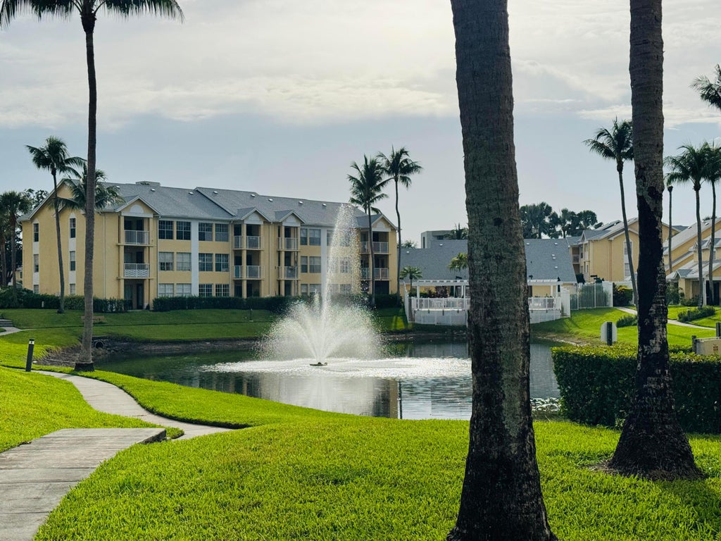 Photo of 6323 La Costa Drive #H, Boca Raton, FL 33433 (MLS # B26061355)
