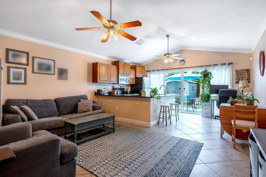 Photo of 4728 Clemens Street, Lake Worth, FL 33463 (MLS # R10914800)