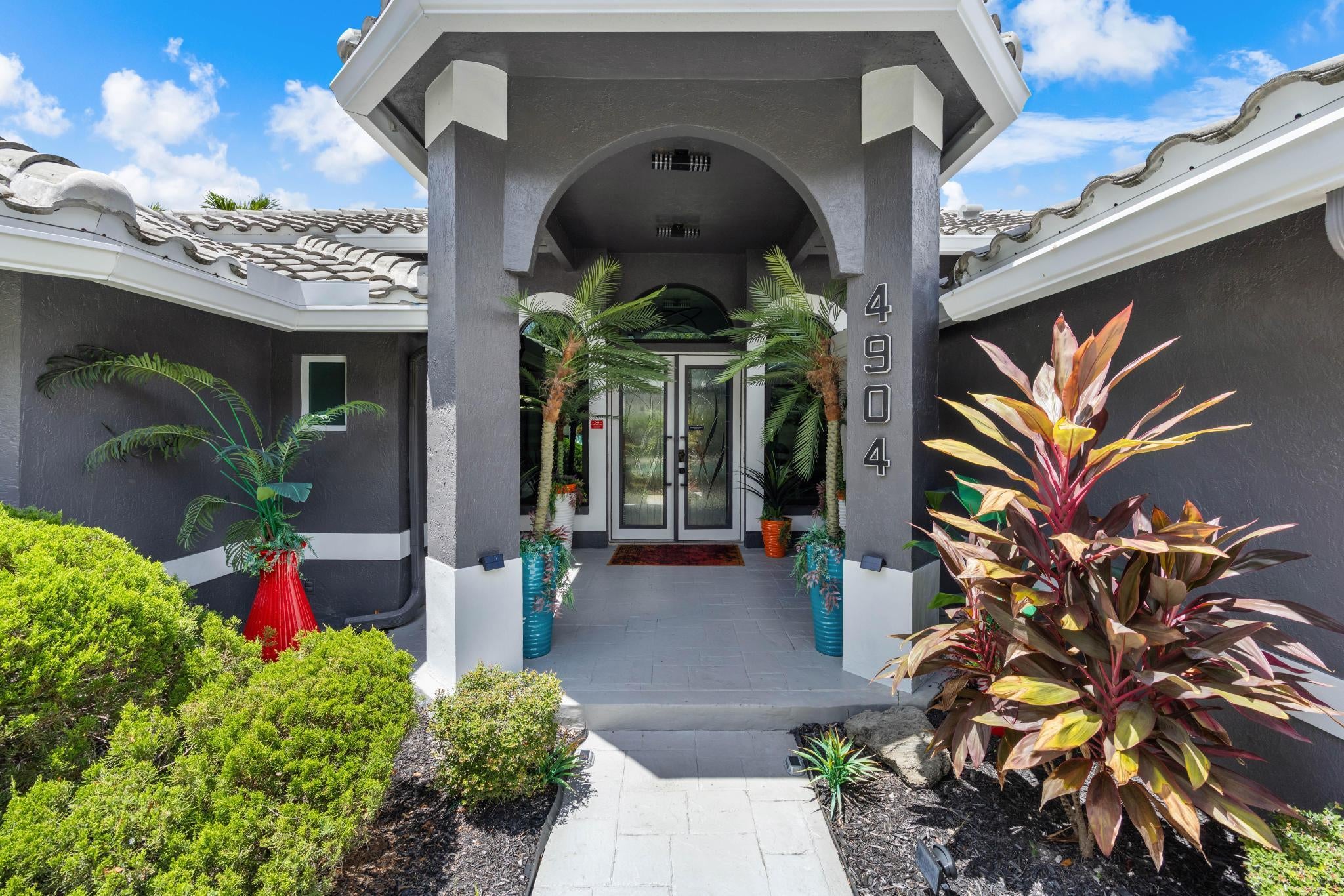 4904 NW 110TH Terrace