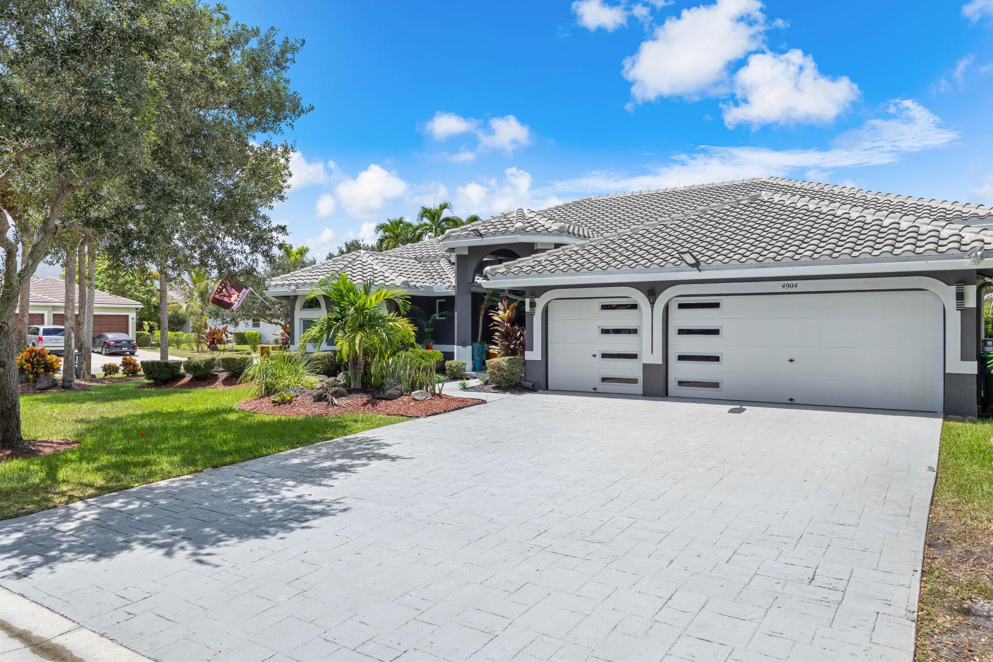 4904 NW 110TH Terrace
