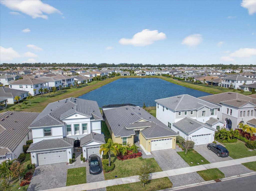 ORCHARDS OF WESTLAKE PHASE 1 - Residential