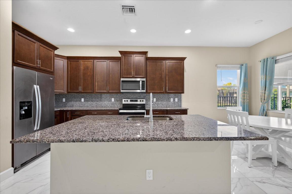 ORCHARDS OF WESTLAKE PHASE 1 - Residential