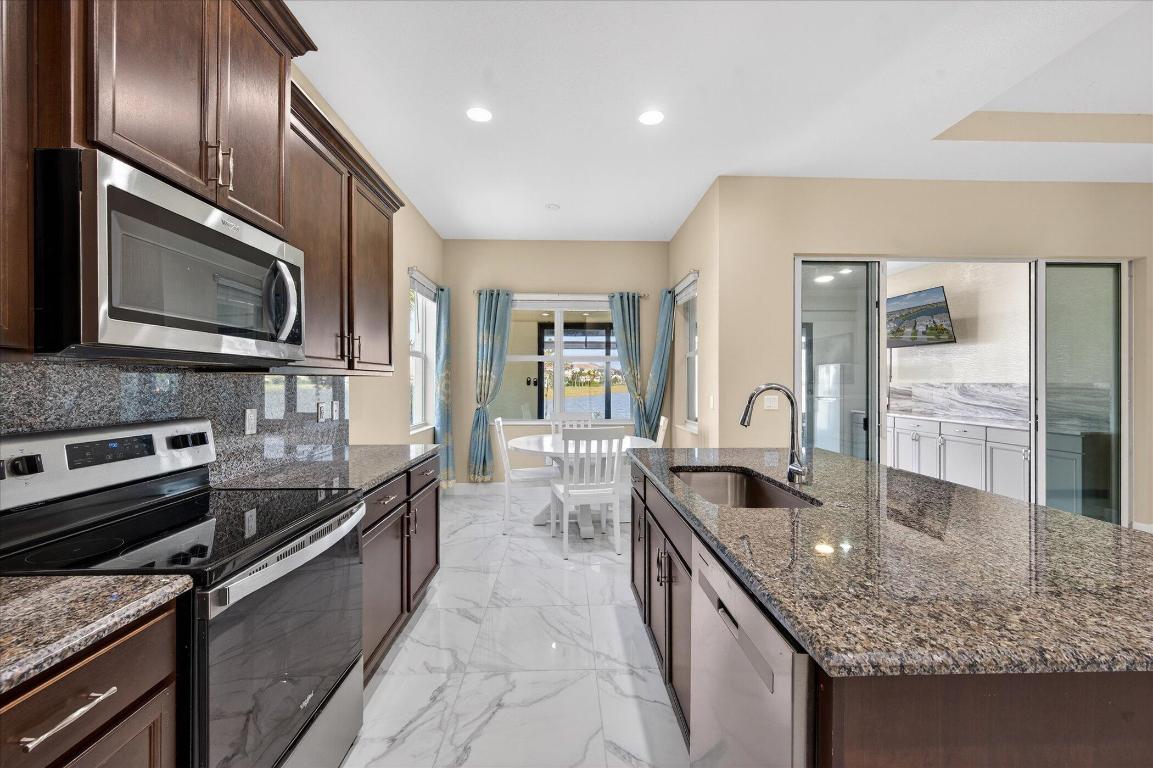 ORCHARDS OF WESTLAKE PHASE 1 - Residential