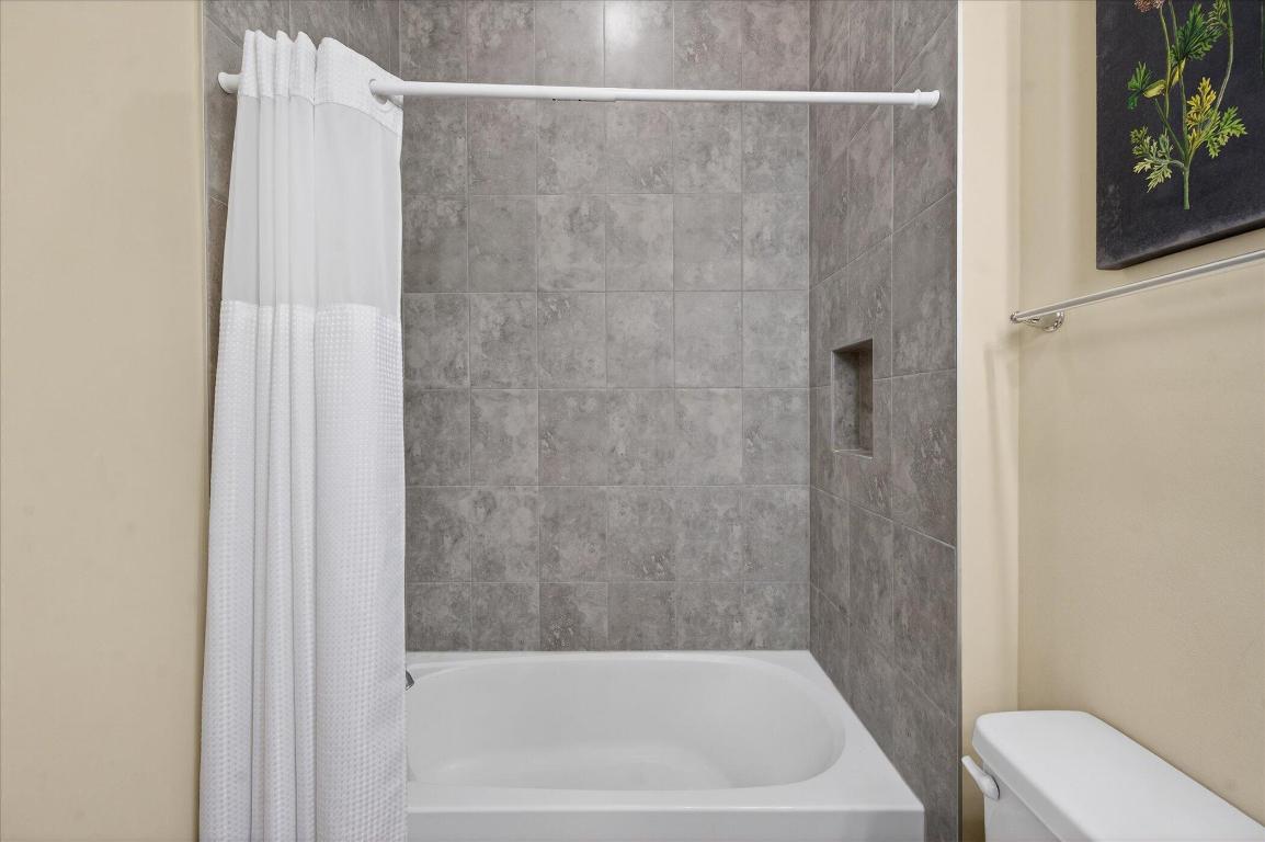 ORCHARDS OF WESTLAKE PHASE 1 - Residential