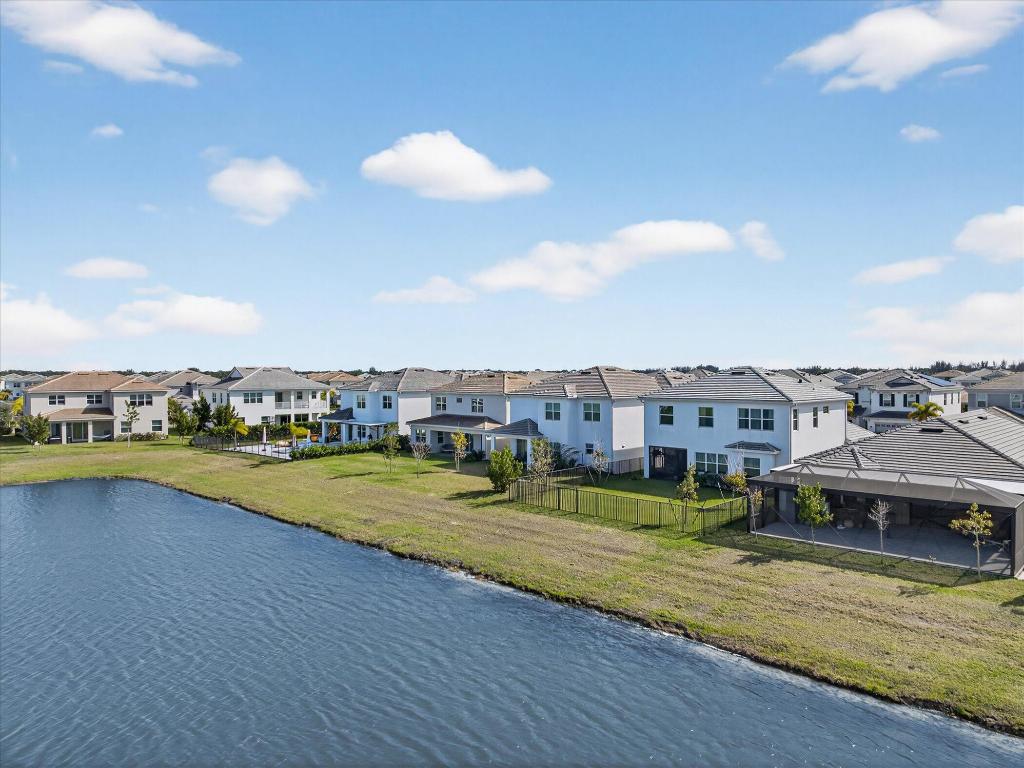 ORCHARDS OF WESTLAKE PHASE 1 - Residential