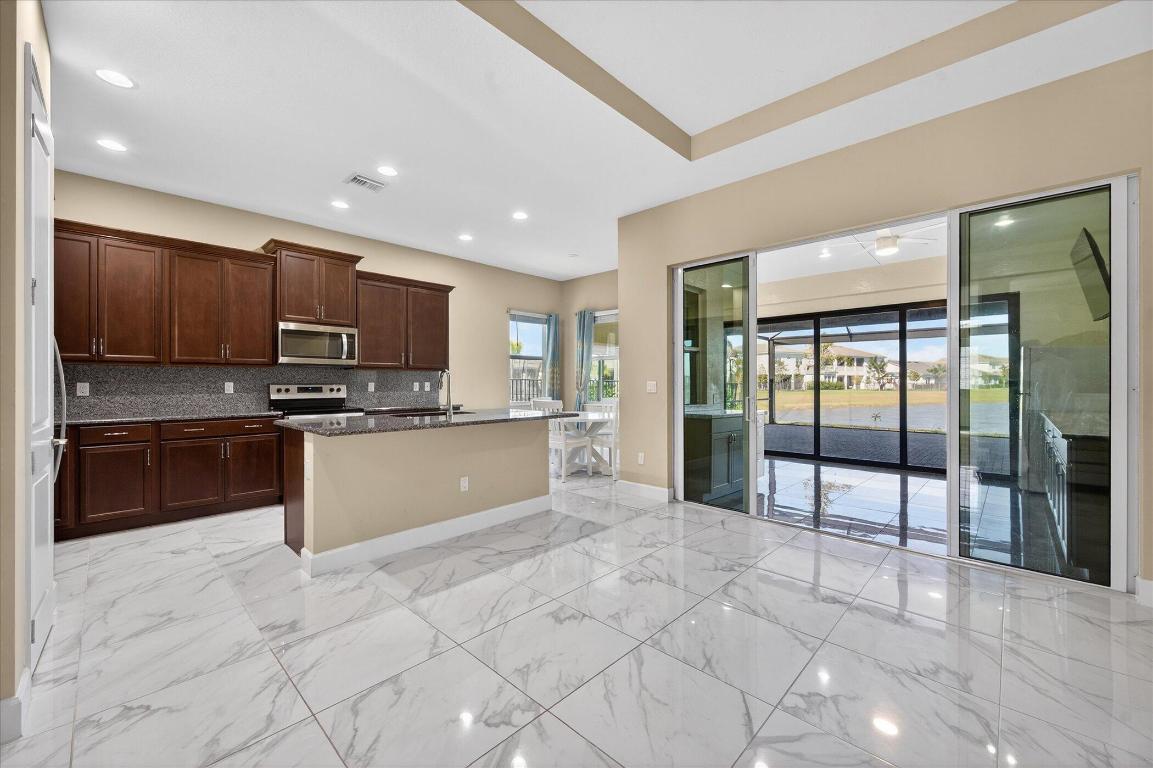 ORCHARDS OF WESTLAKE PHASE 1 - Residential