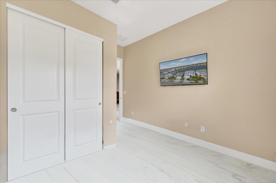 ORCHARDS OF WESTLAKE PHASE 1 - Residential