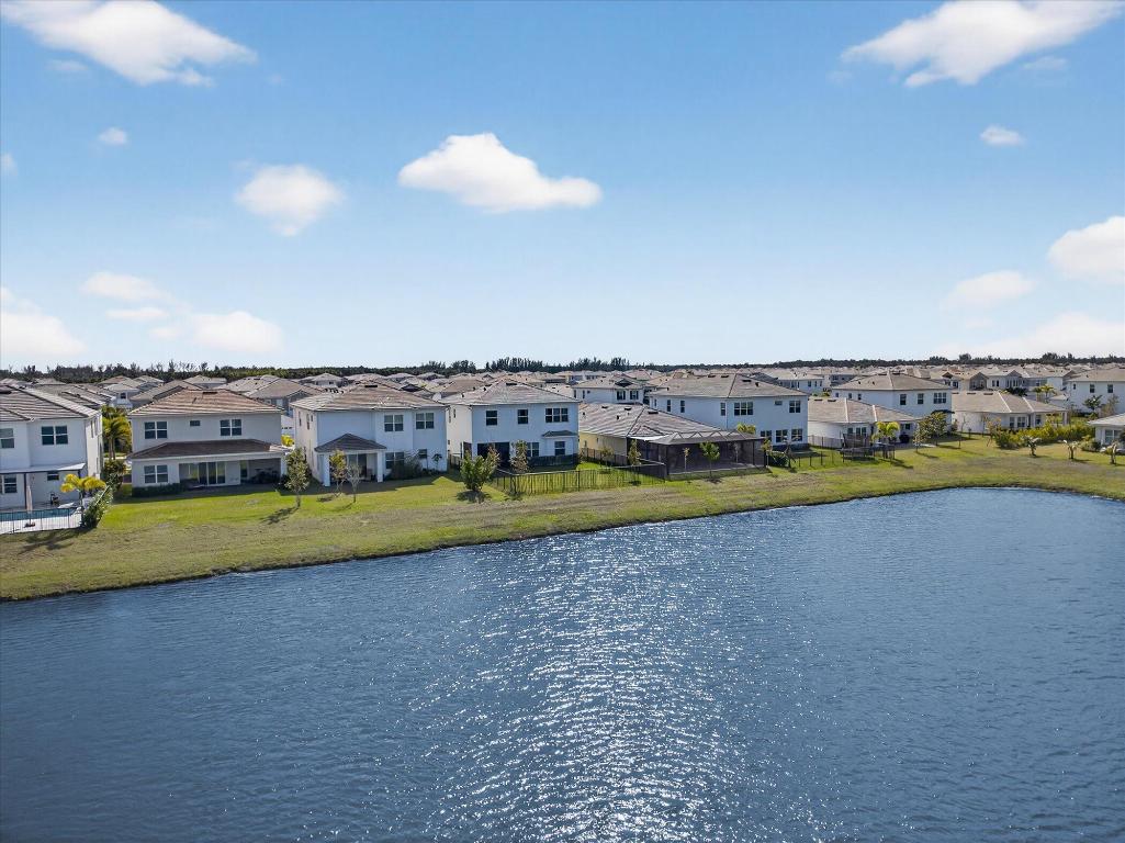 ORCHARDS OF WESTLAKE PHASE 1 - Residential