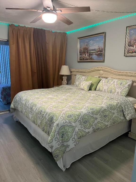 GREENWAY VILLAGE NORTH CONDO 1 - Residential Lease