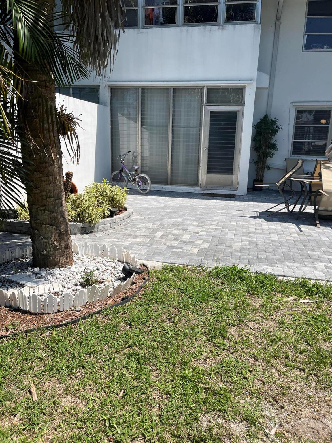 GREENWAY VILLAGE NORTH CO - Residential Lease