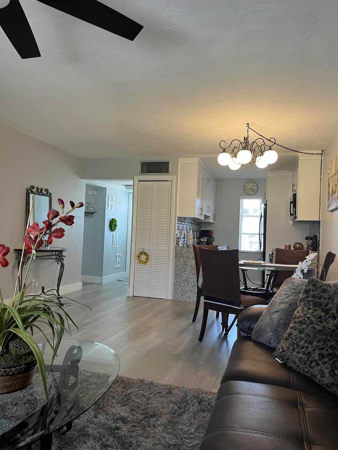 GREENWAY VILLAGE NORTH CO - Residential Lease