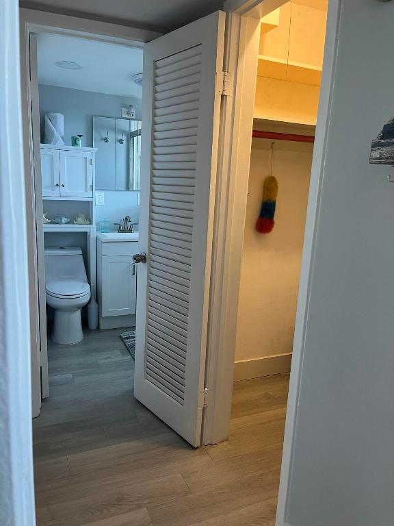 GREENWAY VILLAGE NORTH CONDO 1 - Residential Lease