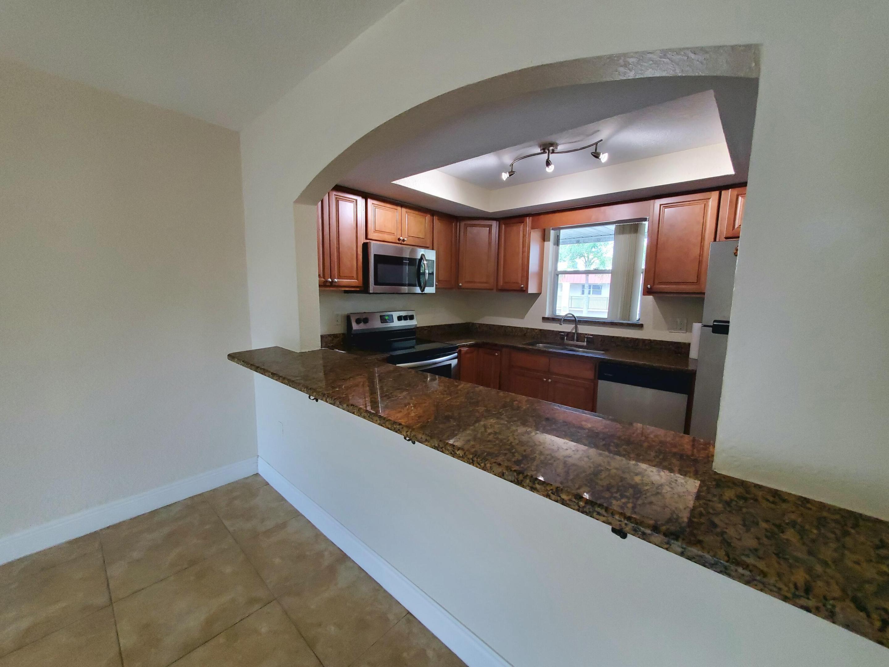 4141 16th Street 109