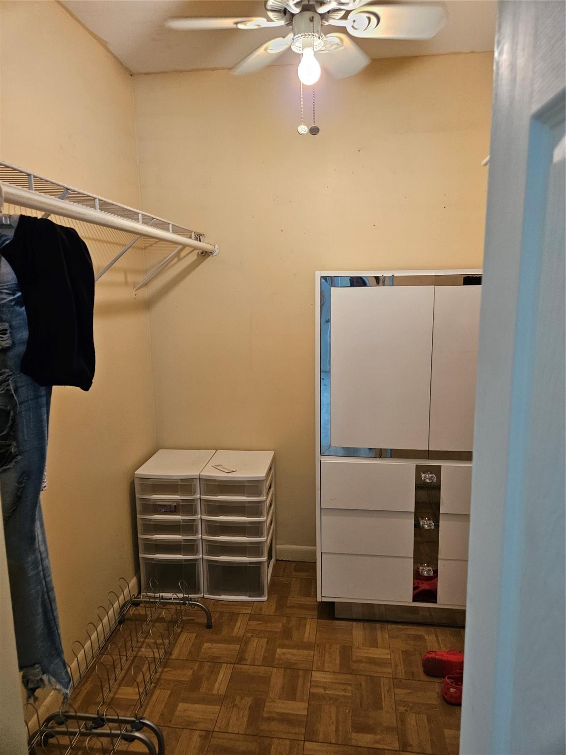 NEW HAMPTON - Residential